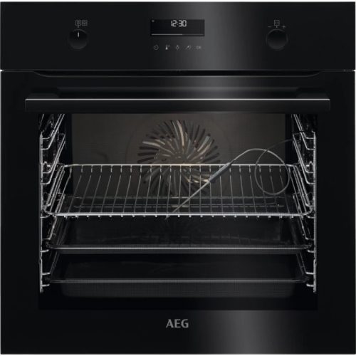 AEG BCE558370B Beépíthető sütő gőz funkcióval | Fekete